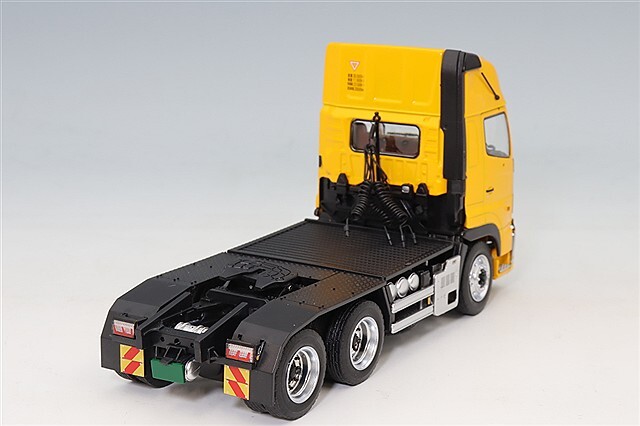 プラッツ/ケンクラフト 1/50 日野 プロフィア SS 6x4 ハイルーフ