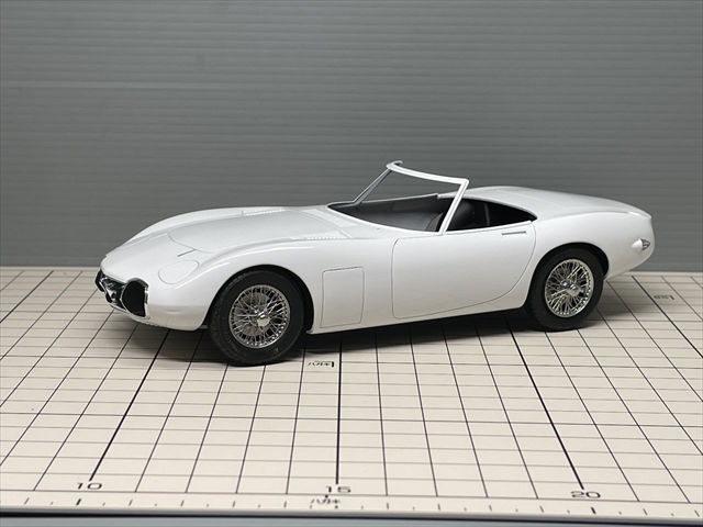 オートアート1/18　TOYOTA2000GT　ワイヤーホイール仕様 1/18スケール トヨタ 2000GT “ワイヤースポークホイール” （A100