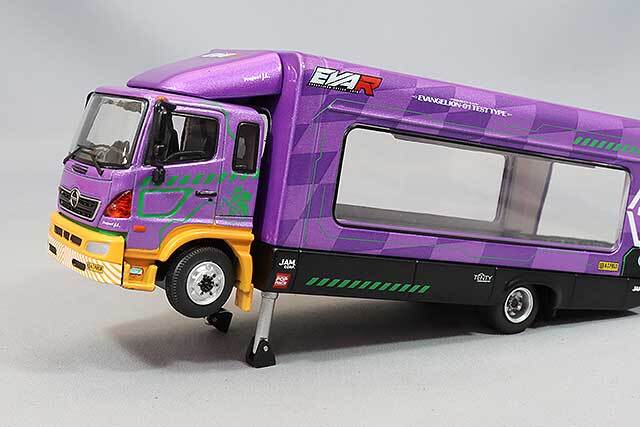 POP RACE 1/64 日野 500 エヴァ レーシング トランスポーター (EVA-01)