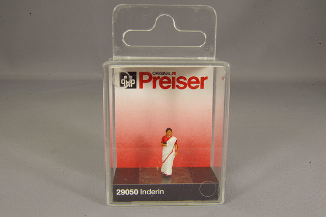 プライザー 1/87 フィギュアストラクチャー インド人女性 