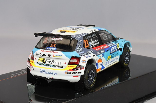 1/43 シュコダ ファビアR5 evo. #21 K.ロバンペラ 1/43 シュコダ ファビアR5 evo. #21 K.ロバンペラ