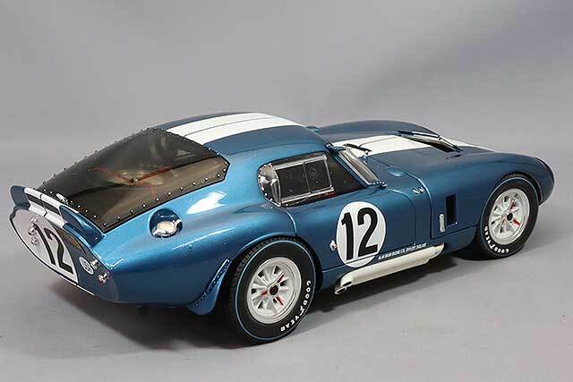 EXOTO 1/18 コブラ デイトナ 1965 ルマン24H #12 J.シュレッサー