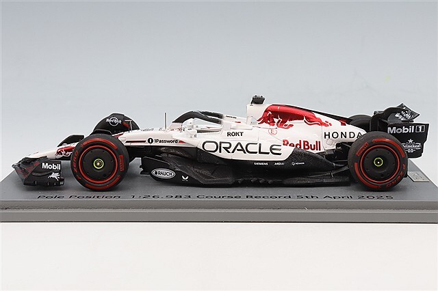 ロム特注】 スパーク 1/43 オラクル レッドブルレーシング RB21 2025