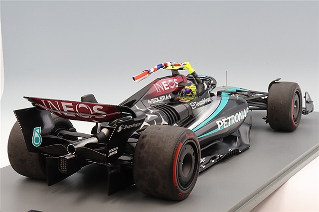 スパーク 1/12 メルセデス AMG ペトロナス F1チーム W15 E