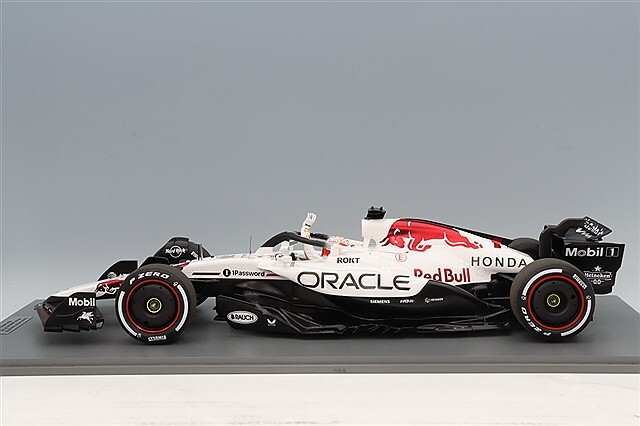 スパーク 1/12 オラクル レッドブルレーシング RB21 2025 F1 日本GP
