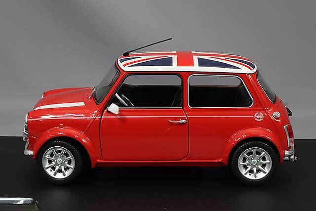 ソリド 1/18 ミニ クーパー スポーツ レッド/ユニオンジャックルーフ  
