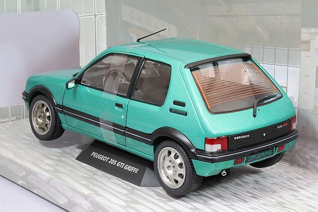 ソリド 1/18 プジョー 205 GTI グリフ 1992 グリーン