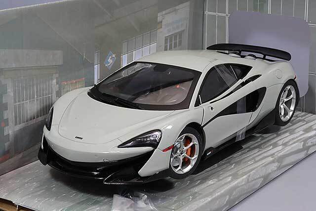 ソリド 1/18 マクラーレン 600LT クーペ 2018 シルバー