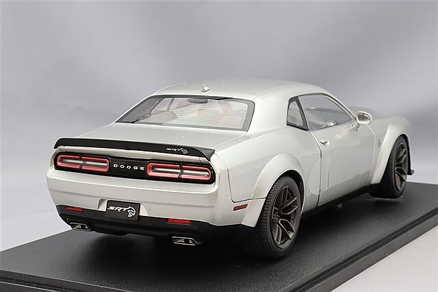 302-013 ソリド 1/18 ダッジ チャレンジャー SRT HELLCAT 302-013 ソリド 1/18 ダッジ チャレンジャー SRT HELLCAT ミニカー
