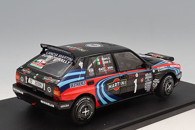 ソリド 1/18 ランチア デルタ HF インテグラーレ トリビュート 1990 M