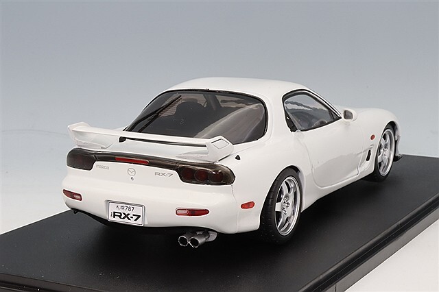 ソリド 1/18 マツダ RX-7 FD3S 2001 (ホワイト) ソリド 1/18 マツダ RX-7 (FD3S) 1999 ホワイト