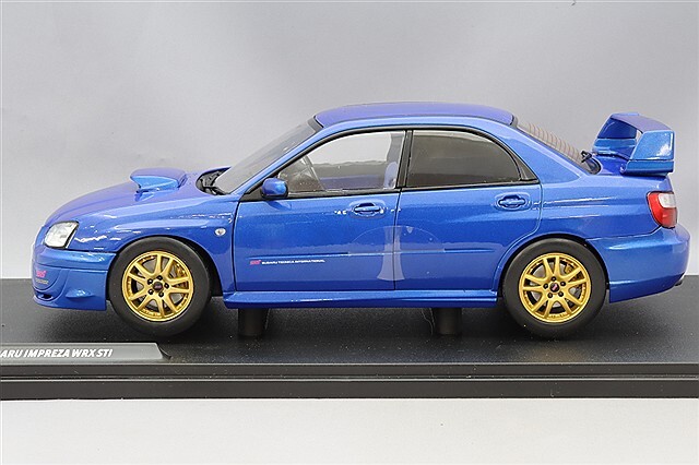 ソリド 1/18 スバル インプレッサ WRX STI 2003 ブルー 右ハンドル