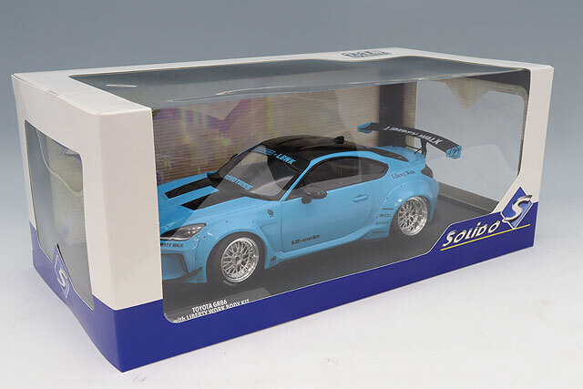 ソリド 1/18 トヨタ GR86 LBWK ボディキット 2024 ブルー