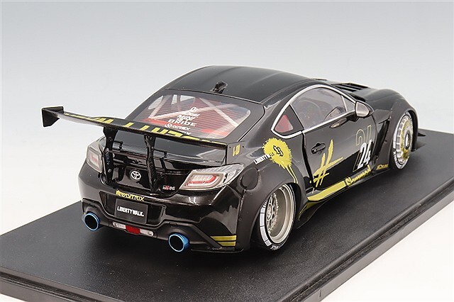 トヨタGR86 リバティウォーク　1/18 新品未使用 ソリド 1/18 トヨタ GR86 リバティウォーク ボディキット 2024