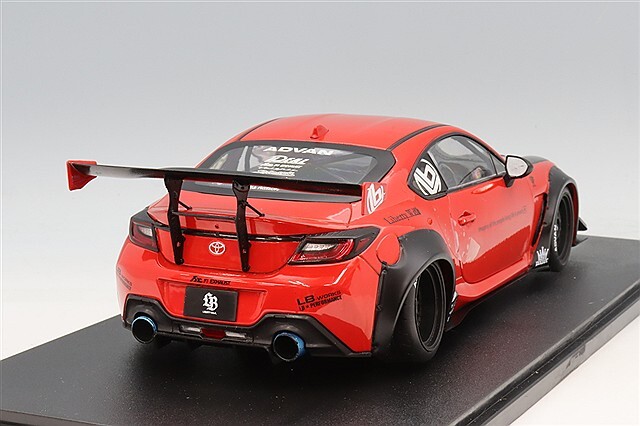ソリド 1/18 トヨタ GR86 リバティーウォーク ボディキット 2024 レッド
