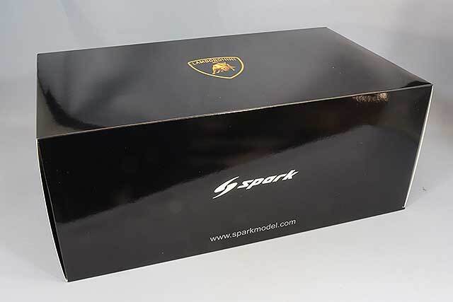スパーク 1/18 ランボルギーニ ムルシエラゴ R-SV LM JLOC 2010 ルマン