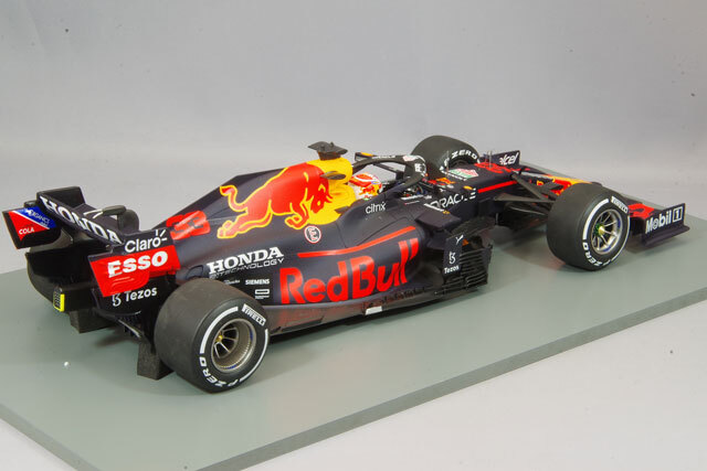 スパーク 1/18 レッドブルレーシングホンダ RB16B 2021 F1 オランダGP  