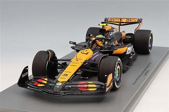 スパーク 1/18 マクラーレン MCL38 2024 F1 アブダビGP ウィナー #4 L