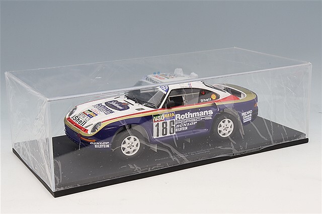 スパーク 1/18 ポルシェ 959 