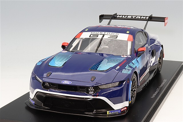 スパーク 1/18 フォード マスタング GT3 2023 プレゼンテーション