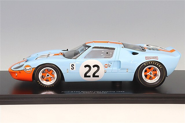 スパーク 1/18 フォード GT40 #22 ウィナー 12H セブリング 1969 J