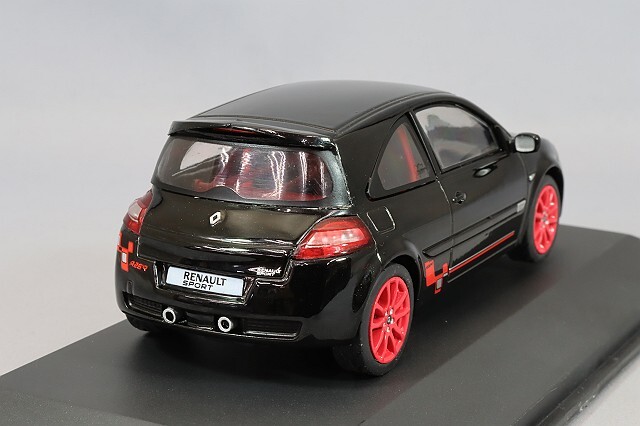 希少ルノー　ドーフィン（ベージュ）ソリド製　solid製1/43 Yahoo!オークション -「renault 4cv」(ソリド) (自動車)の落札