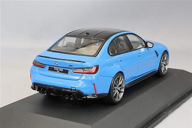 BMW M3 ミニカー 青1/43 2023 BMW M3 Sedan (G80) Competition Santorini Blue with