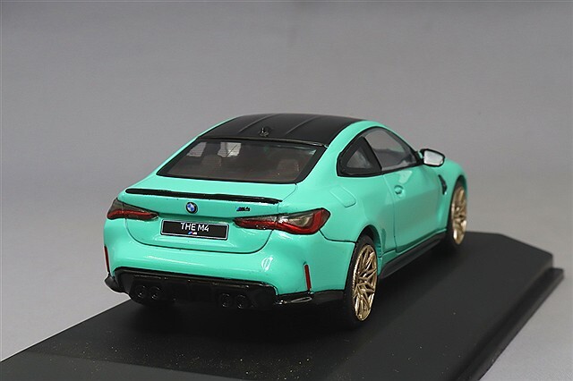 ソリド 1/43 BMW M4 コンペティション 2023 グリーン