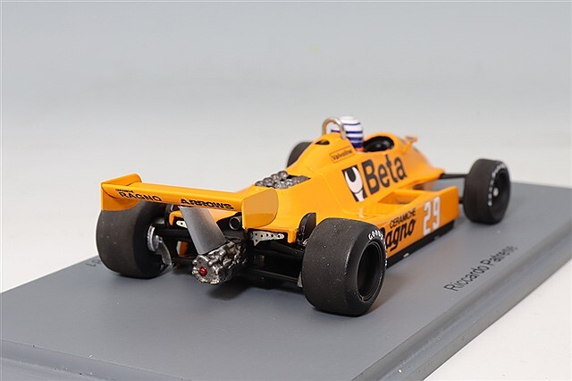 スパーク 1/43 アロウズ A3 1981 F1 南アフリカGP 6位 #29 R.パトレーゼ