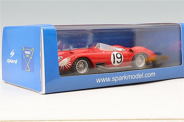 スパーク 1/43 マセラティ 450S 1957 セブリング12H ウィナー #19 J.M.
