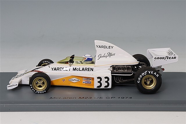 スパーク 1/43 マクラーレン M23 1974 F1 アメリカGP #33 J.マス