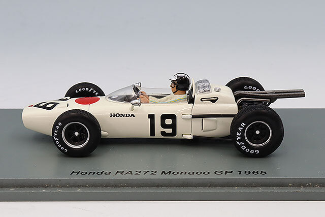 メイクアップ 1/43 ホンダF1 RA272 とトランスポーター 2台 メイクアップ 1/43 ホンダF1 RA272 とトランスポーター 2台