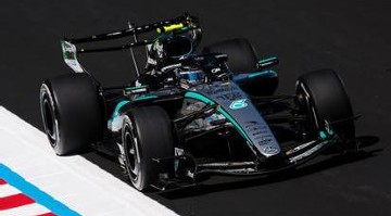 ☆予約品☆ スパーク 1/64 メルセデス AMG ペトロナス F1チーム W17