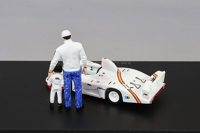 ポルシェ 1/43 新品 943 069016 ミニチャンプス 1/43 ポルシェ Porsche 911