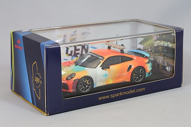 1/43 ポルシェ911 turbo 71A9h4YXZ5L._UF894,1000_QL80_.jpg