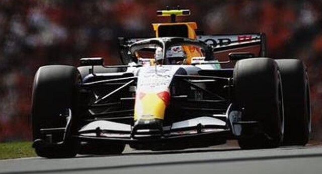 ☆予約品☆ スパーク 1/43 ビザ キャッシュアップ レーシングブルズ F1