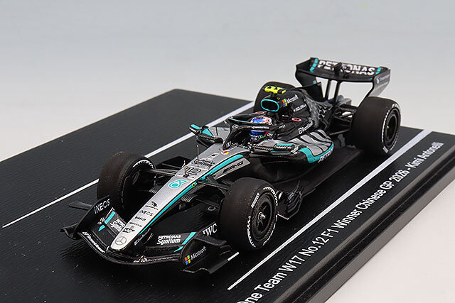 スパーク 1/43 メルセデス AMG ペトロナス F1チーム W17 2026 中国GP