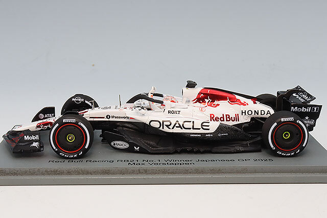 スパーク 1/43 オラクル レッドブルレーシング RB21 F1 2025