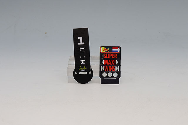 スパーク 1/43 オラクル レッドブルレーシング RB21 F1 2025