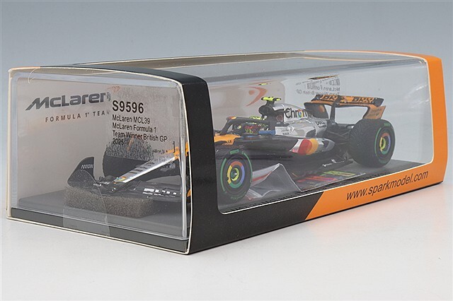 スパーク 1/43 マクラーレン MCL39 2025 F1 イギリスGP ウィナー #4 L
