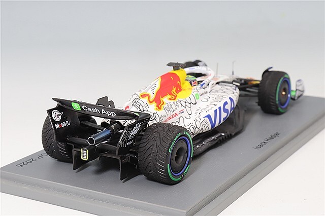 スパーク 1/43 ビザ キャッシュアップ レーシングブルズ VCARB 02 2025