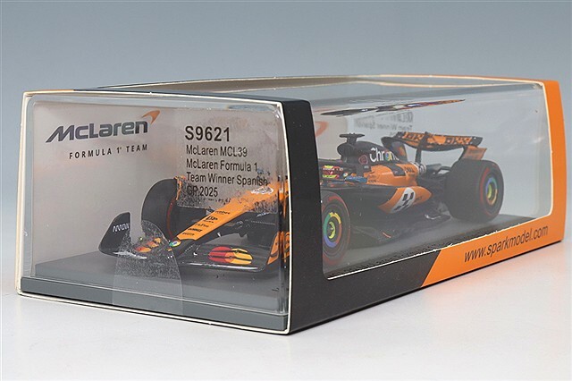 スパーク 1/43 マクラーレン MCL39 2025 F1 スペインGP ウィナー #81 O