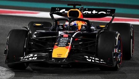 スパーク レッドブルレーシングRB21 No.22 日本グランプリ2025 スパーク レッドブルレーシングRB21 No.22 日本グランプリ2025