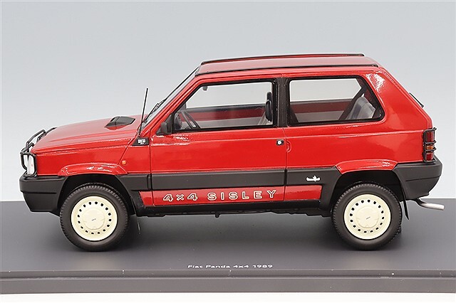 シュコー 1/18 フィアット パンダ 4x4 1989 レッド