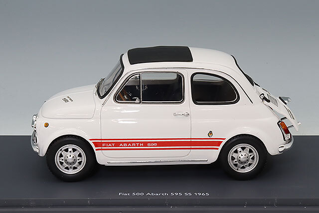シュコー 1/18 フィアット 500 アバルト 595 SS 1965