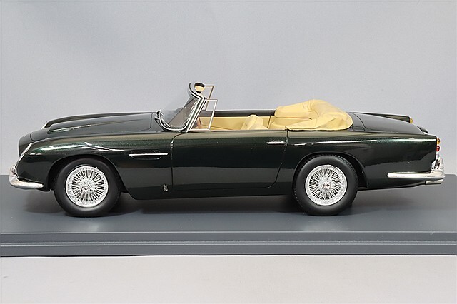 シュコー PRO.R18 1/18 アストンマーティン DB5 コンバーチブル 1963