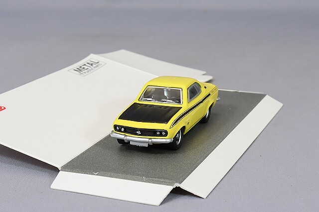 シュコー 1/87 オペル マンタ 