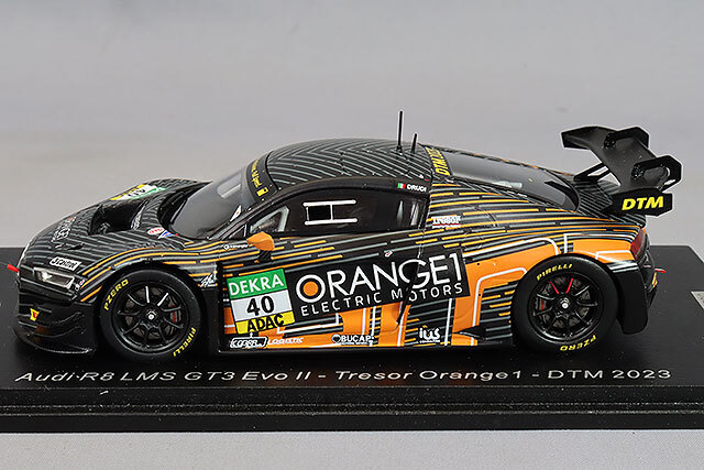スパーク 1/43 アウディ R8 LMS GT3 Evo II #40 トレゾア