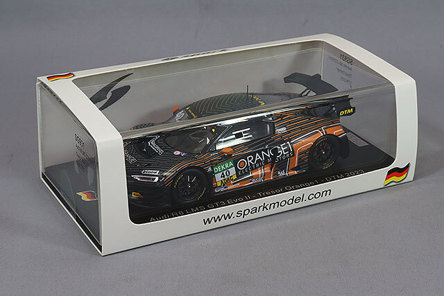 スパーク 1/43 アウディ R8 LMS GT3 Evo II #40 トレゾア オレンジ1