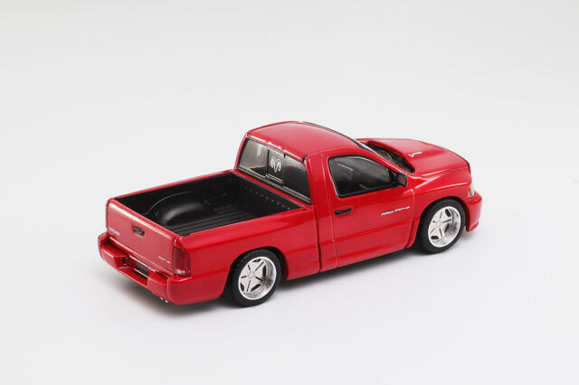 ☆予約品☆ SHOOM64 MODEL 1/64 ダッジ ラム SRT-10 レッド